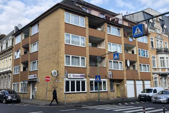 Neuss , Ladenlokal, Gastronomie mieten oder kaufen