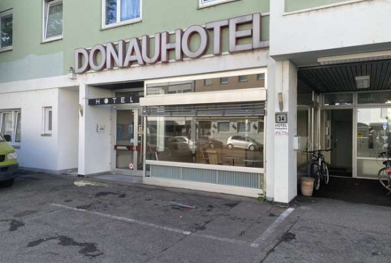 Neu-Ulm , Ladenlokal, Gastronomie mieten oder kaufen