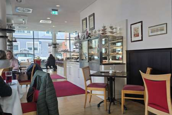 Neu-Ulm , Ladenlokal, Gastronomie mieten oder kaufen