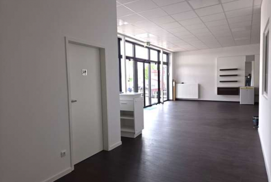 Neunkirchen Kölnerstr., Ladenlokal, Gastronomie mieten oder kaufen