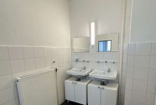Frankfurt Alt-Schwanheim x, Ladenlokal, Gastronomie mieten oder kaufen