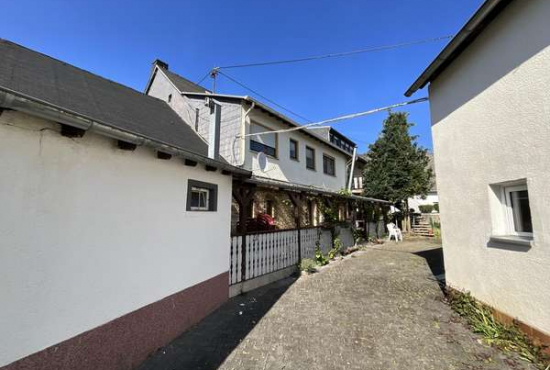 Nachtsheim , Ladenlokal, Gastronomie mieten oder kaufen
