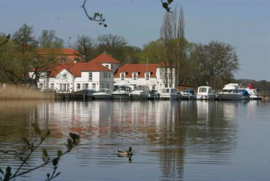 Neuruppin Am Bollwerk, Ladenlokal, Gastronomie mieten oder kaufen