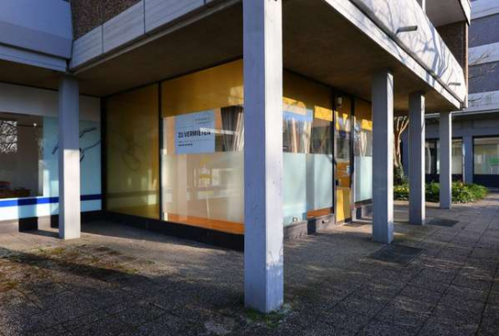 Ratingen Konrad-Adenauer-Platz, Ladenlokal, Gastronomie mieten oder kaufen