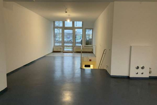 Dachau Wallbergstr., Ladenlokal, Gastronomie mieten oder kaufen