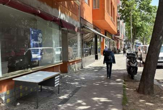Berlin Manfred-von-Richthofen-Straße, Ladenlokal, Gastronomie mieten oder kaufen