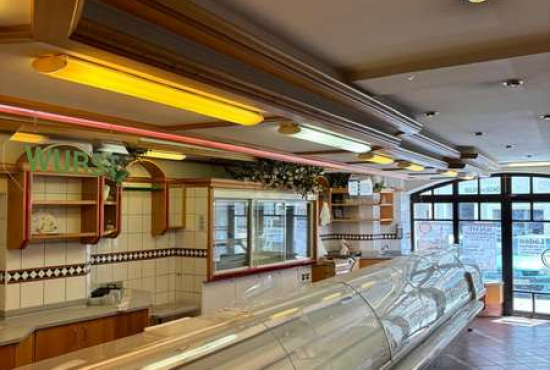 Trostberg Hauptstraße, Ladenlokal, Gastronomie mieten oder kaufen