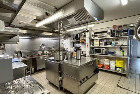 Niedersachsen - Cuxhaven Robert-Dohrmann-Platz, Ladenlokal, Gastronomie mieten oder kaufen