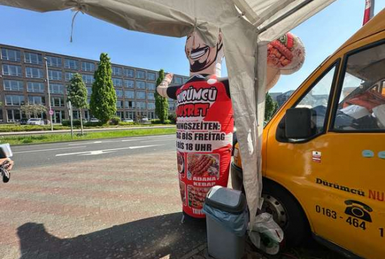 Köln Von-Hünefeld-Straße, Ladenlokal, Gastronomie mieten oder kaufen
