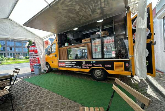Köln Von-Hünefeld-Straße, Ladenlokal, Gastronomie mieten oder kaufen