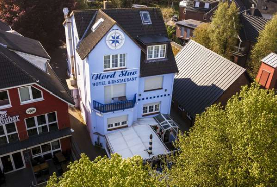 Niedersachsen - Cuxhaven Robert-Dohrmann-Platz, Ladenlokal, Gastronomie mieten oder kaufen