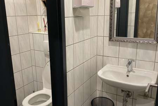 Frankfurt Westerbachstraße, Ladenlokal, Gastronomie mieten oder kaufen