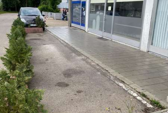Augsburg Wilhelm-Hauff-Straße, Ladenlokal, Gastronomie mieten oder kaufen