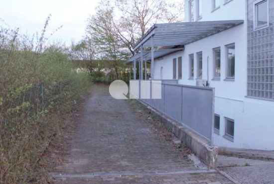 Ramersdorf-Perlach , Ladenlokal, Gastronomie mieten oder kaufen