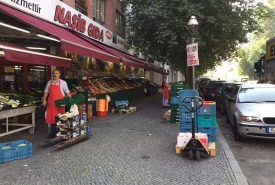 Berlin Naunynstraße, Ladenlokal, Gastronomie mieten oder kaufen