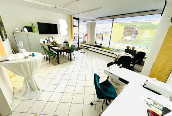 Bad Rappenau Kirchplatz, Ladenlokal, Gastronomie mieten oder kaufen