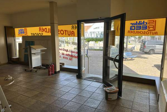 Dudenhofen Rottstraße, Ladenlokal, Gastronomie mieten oder kaufen