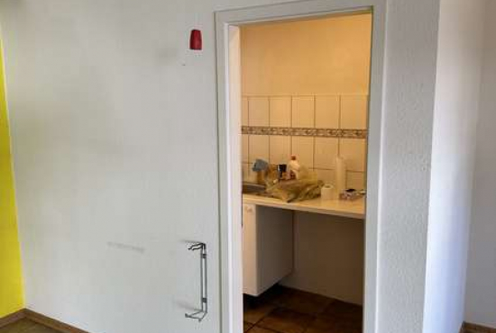 Dudenhofen Rottstraße, Ladenlokal, Gastronomie mieten oder kaufen