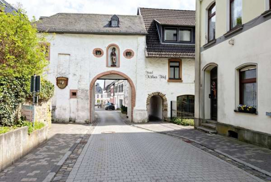 Blankenheim Ahrstr., Ladenlokal, Gastronomie mieten oder kaufen