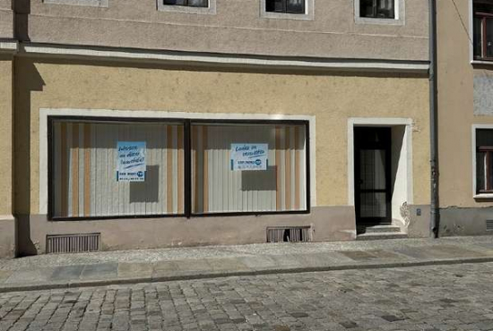Großenhain , Ladenlokal, Gastronomie mieten oder kaufen