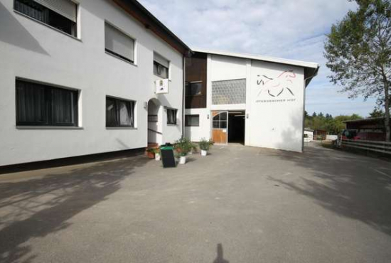 Karlsbad Heerweg, Ladenlokal, Gastronomie mieten oder kaufen