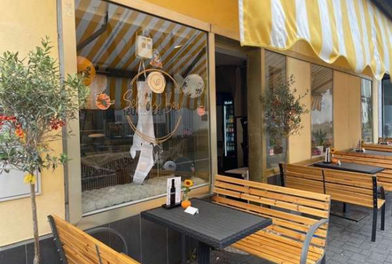 Brühl Schlossstraße, Ladenlokal, Gastronomie mieten oder kaufen