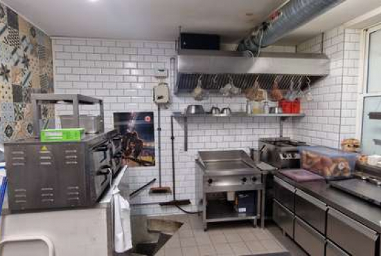 Frankfurt am Main Melibocusstraße, Ladenlokal, Gastronomie mieten oder kaufen