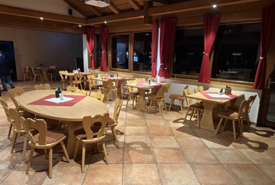 Allershausen Am Amperknie, Ladenlokal, Gastronomie mieten oder kaufen