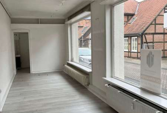 Bad Bevensen , Ladenlokal, Gastronomie mieten oder kaufen