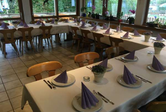 Täferrot , Ladenlokal, Gastronomie mieten oder kaufen
