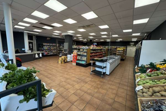 Freiburg Sundgaualle, Ladenlokal, Gastronomie mieten oder kaufen