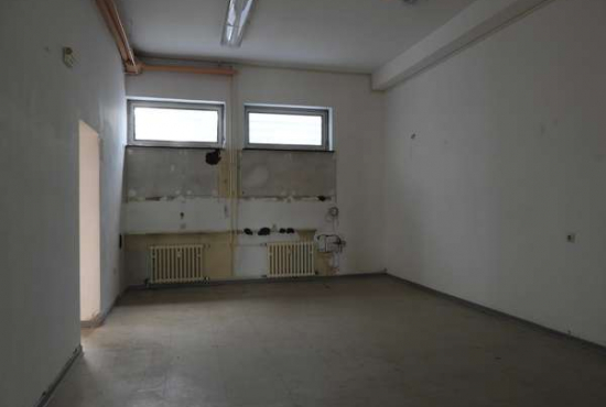 Berlin Celsiusstraße, Ladenlokal, Gastronomie mieten oder kaufen