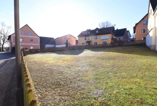 Vohenstrauß , Ladenlokal, Gastronomie mieten oder kaufen