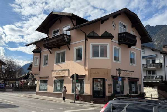 Garmisch-Partenkirchen Marienplatz, Ladenlokal, Gastronomie mieten oder kaufen