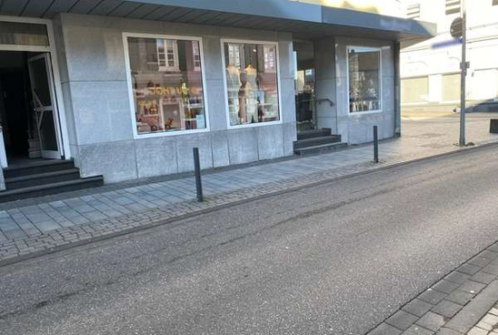 Wermelskirchen , Ladenlokal, Gastronomie mieten oder kaufen