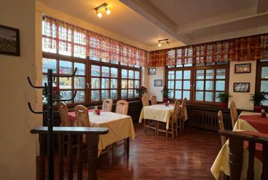 Brühl , Ladenlokal, Gastronomie mieten oder kaufen