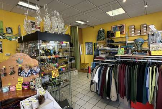 Reutlingen Weingärtnerstrasse, Ladenlokal, Gastronomie mieten oder kaufen