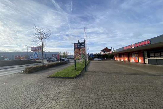 Seesen Braunschweiger Straße, Ladenlokal, Gastronomie mieten oder kaufen