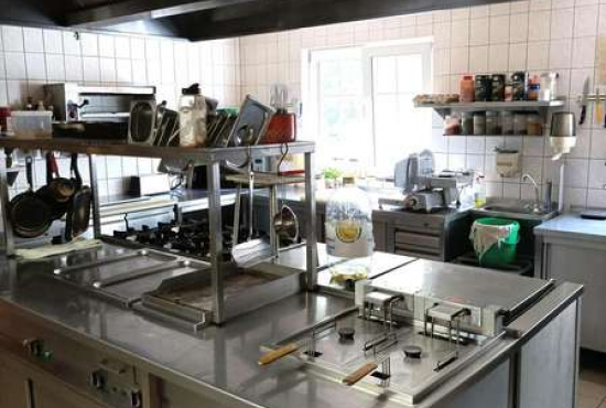 Penig , Ladenlokal, Gastronomie mieten oder kaufen