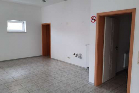 Wenzenbach Raiffeisenstrasse, Ladenlokal, Gastronomie mieten oder kaufen