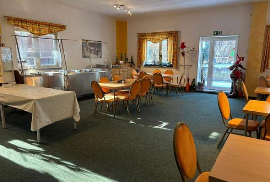 Strausberg Hennickendorfer Chaussee, Ladenlokal, Gastronomie mieten oder kaufen