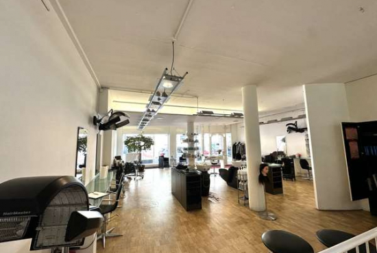 Stuttgart Augustenstr, Ladenlokal, Gastronomie mieten oder kaufen