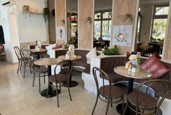 Düsseldorf Ulmenstraße, Ladenlokal, Gastronomie mieten oder kaufen