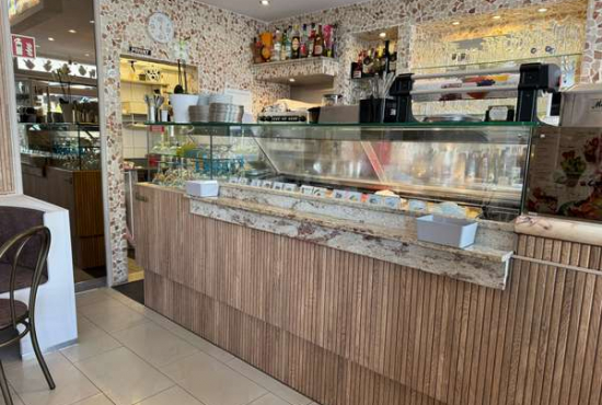 Düsseldorf Ulmenstraße, Ladenlokal, Gastronomie mieten oder kaufen