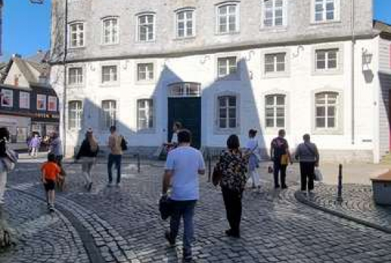 Monschau Laufenstr., Ladenlokal, Gastronomie mieten oder kaufen