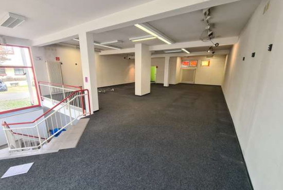 Neckarbischofsheim Allee La Chapelle-Saint-Luc, Ladenlokal, Gastronomie mieten oder kaufen