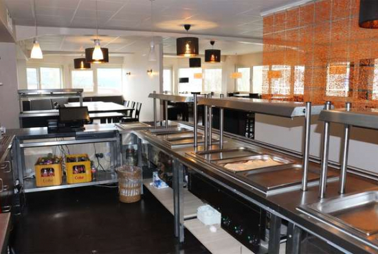 Neumünster , Ladenlokal, Gastronomie mieten oder kaufen