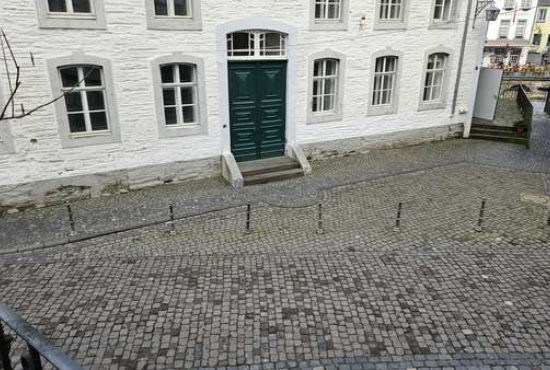 Monschau Laufenstr., Ladenlokal, Gastronomie mieten oder kaufen