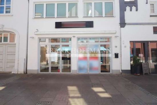 Bad Oldesloe , Ladenlokal, Gastronomie mieten oder kaufen