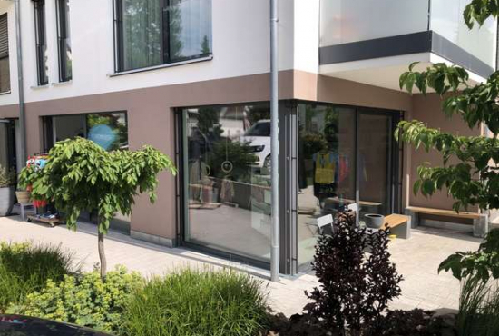 Merzhausen , Ladenlokal, Gastronomie mieten oder kaufen